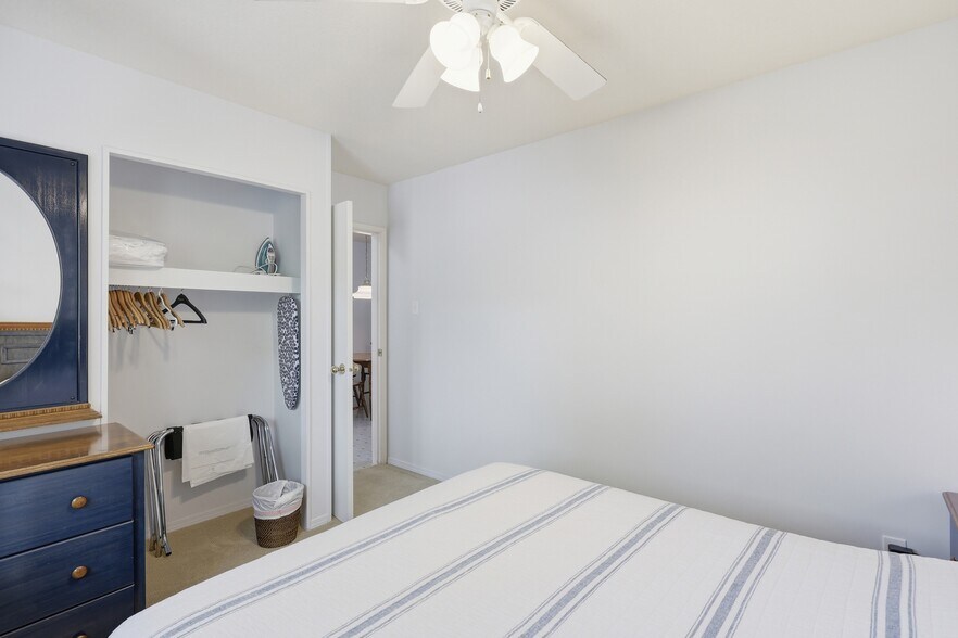 More Photos Of 7001 Savona Access Rd, Thompson-Nicola Hotel For Sale