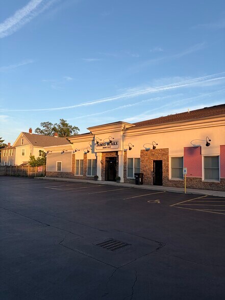 More Photos Of 239-243 Buffalo St, Hamburg Storefront Retail Office For Lease