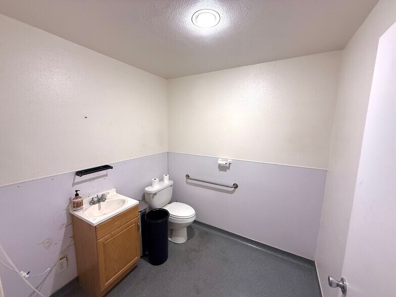 More Photos Of 3113 Market St, San Diego Office Residential For Lease