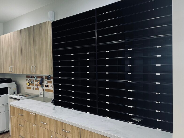 More Photos Of 13315 E 112th St N, Owasso Coworking Space