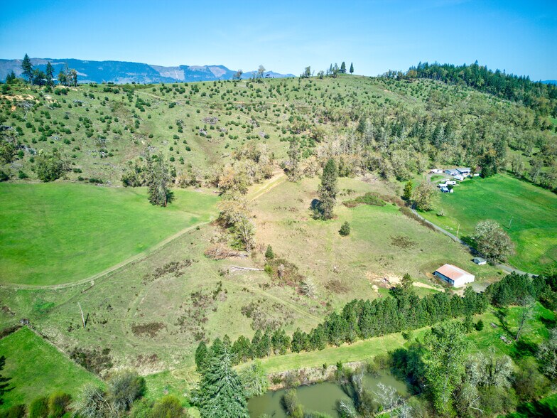 More Photos Of 0 San Souci Dr, Roseburg Land For Sale