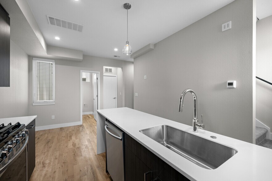 More Photos Of 5151 W 10th Ave, Denver Apartments For Sale