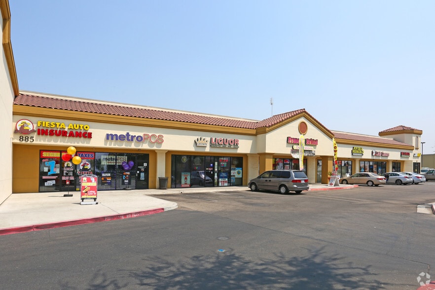More Photos Of 885 E Manning Ave, Parlier Freestanding For Lease