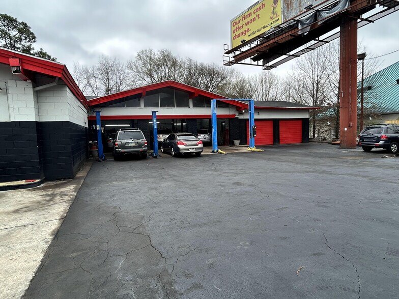 More Photos Of 4344 Chamblee Tucker Rd, Tucker Freestanding For Sale