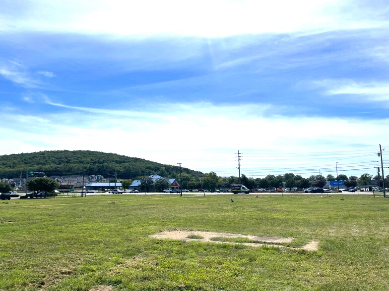 Primary Photo Of 11801 Memorial Pky S, Huntsville Land For Sale