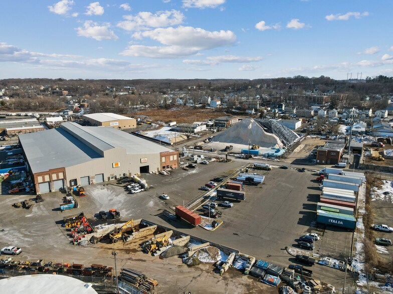 More Photos Of 100 Wheeler St, New Haven Warehouse For Lease