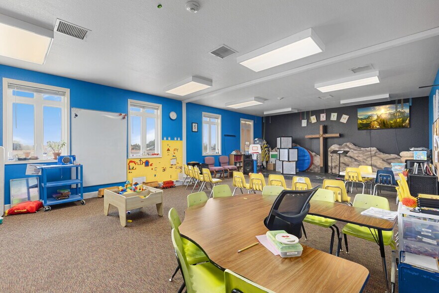 More Photos Of 10 Chapel Hill Dr, Brighton Religious Facility For Sale