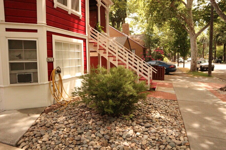 More Photos Of 421 28th St, Sacramento Apartments For Sale