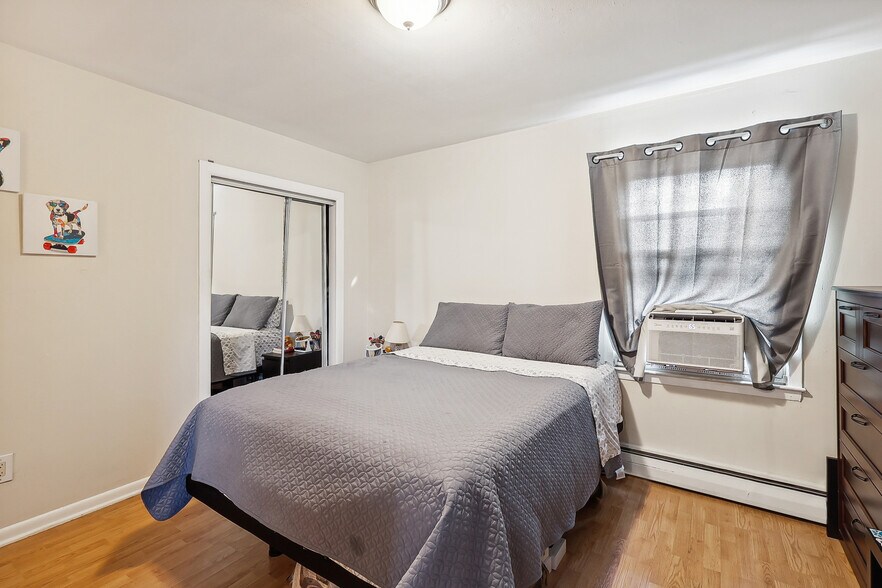 More Photos Of 147 Chestnut St, Roselle Park Storefront Retail Residential For Sale