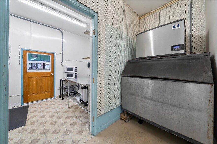 More Photos Of 3800 S US Highway 1, Grant-Valkaria Marina For Lease