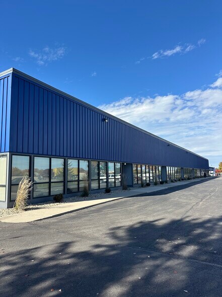 More Photos Of 3670 Parkway Ln, Hilliard Flex For Lease