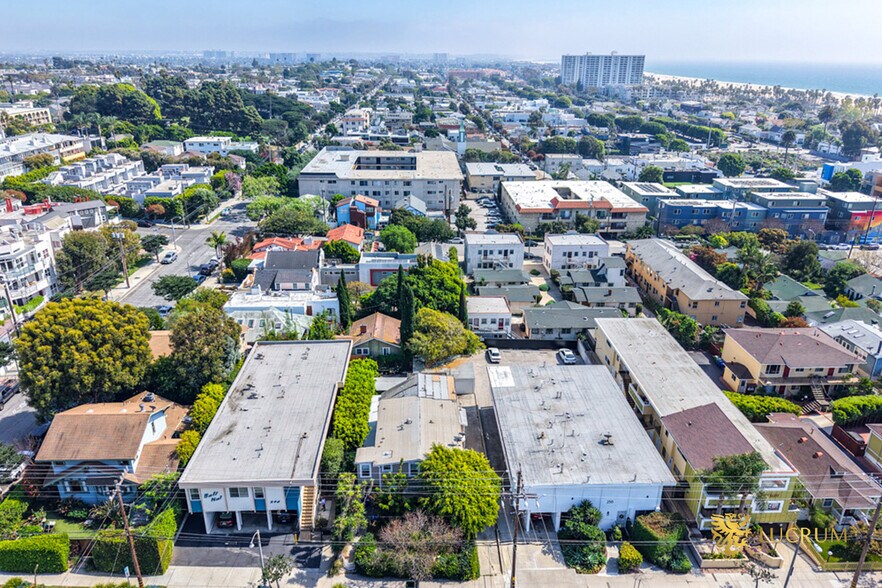 More Photos Of 238 Bicknell Ave, Santa Monica Apartments For Sale