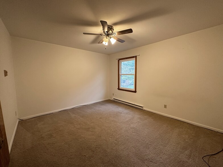 More Photos Of 726 S Huron St, Cheboygan Apartments For Sale