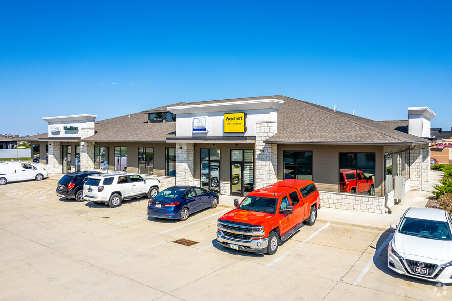 Primary Photo Of 215 NW 18th St, Ankeny Office For Lease