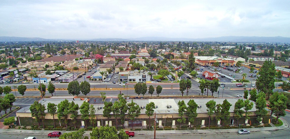 More Photos Of 14001-14005 Ramona Blvd, Baldwin Park Storefront For Lease