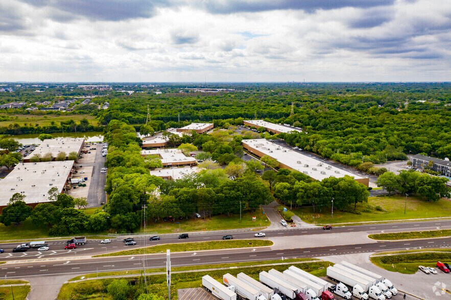 More Photos Of 5909 Hampton Oaks Pky, Tampa Unknown For Lease