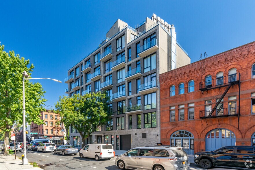 More Photos Of 151 Carlton Ave, Brooklyn Apartments For Lease