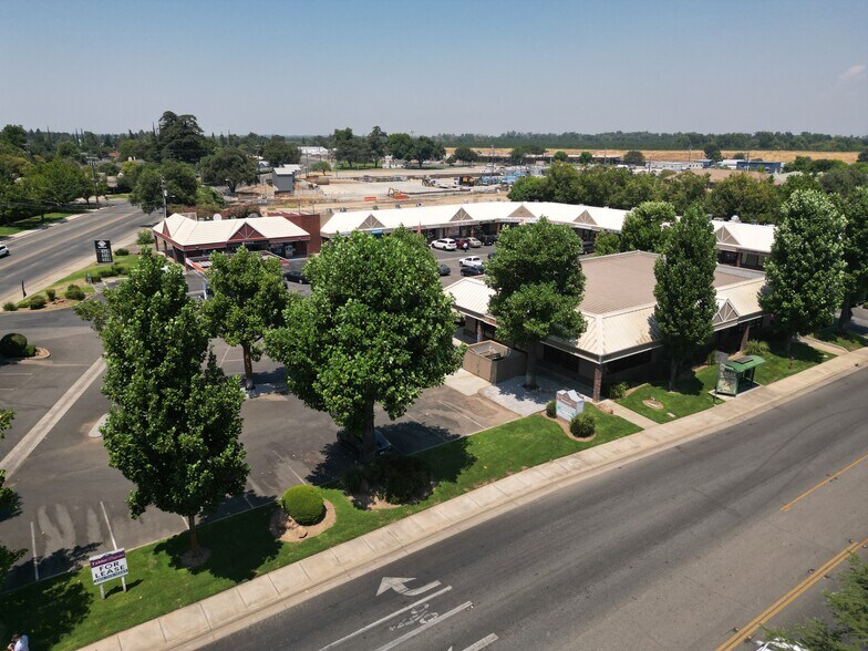 Primary Photo Of 1747 Live Oak Blvd, Yuba City General Retail For Sale