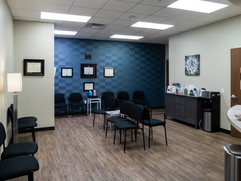 More Photos Of 14008 Shadowglen Blvd, Manor Medical For Sale