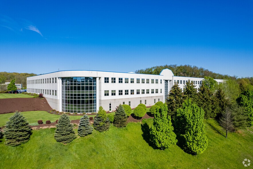 Primary Photo Of 701 Technology Dr, Canonsburg Office For Lease