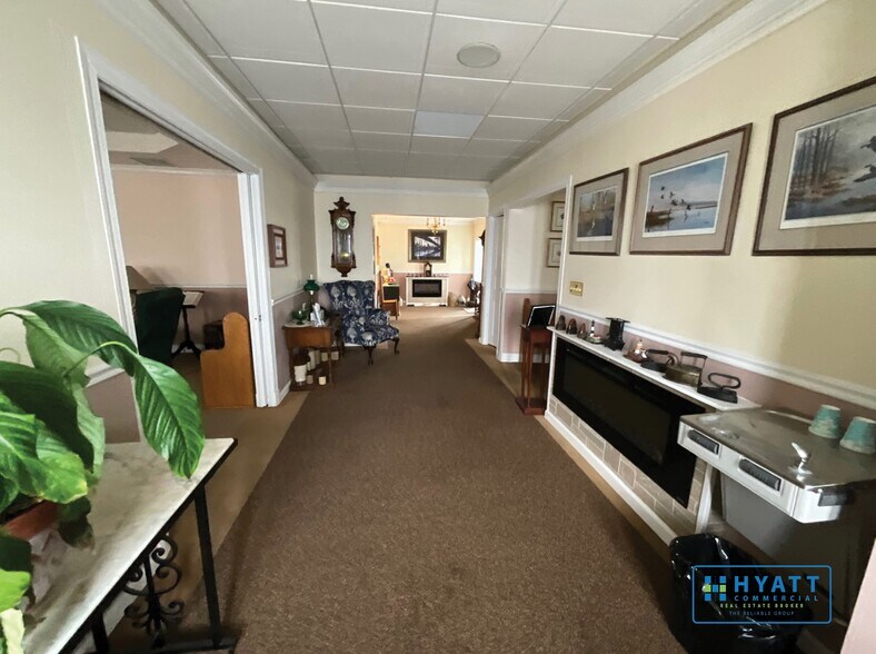 More Photos Of 6005-6009 Harford Rd, Baltimore Cemetery Mausoleum For Sale