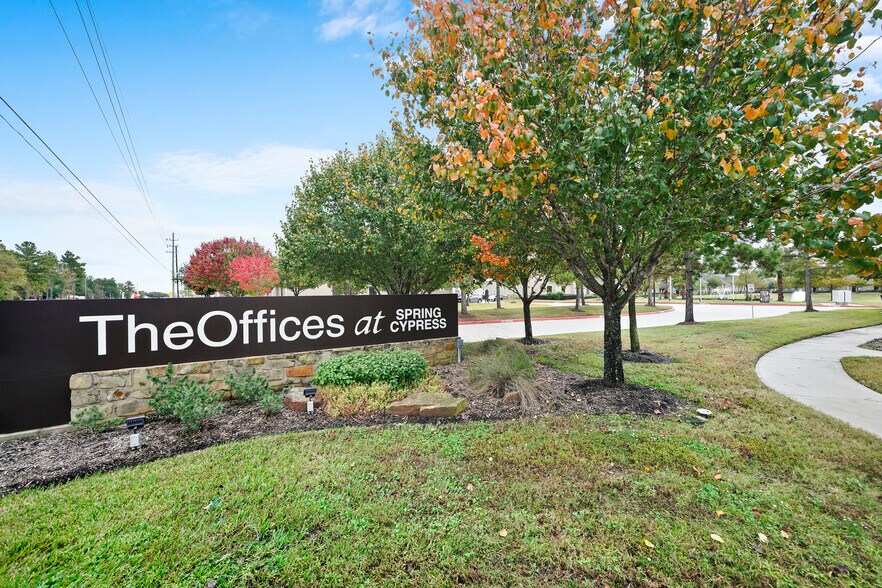 More Photos Of 11623 Spring Cypress Rd, Tomball Office For Sale