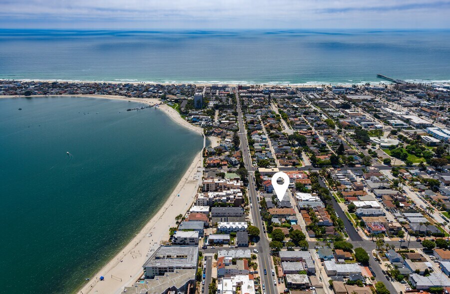 More Photos Of 1152 Pacific Beach Dr, San Diego Apartments For Sale