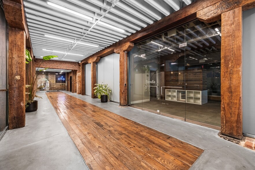 More Photos Of 1820 Lancaster St, Baltimore Office For Lease