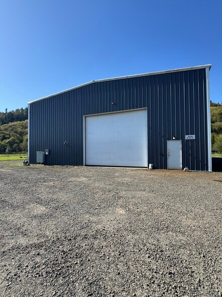 More Photos Of 76346 Barton Rd, Rainier Warehouse For Sale