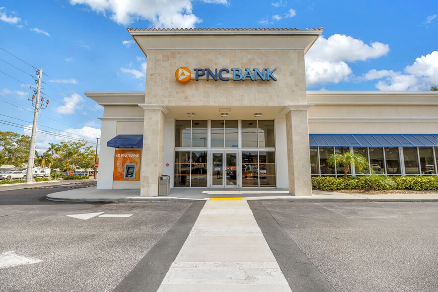Primary Photo Of 32491 US Highway 19 N, Palm Harbor Bank For Sale