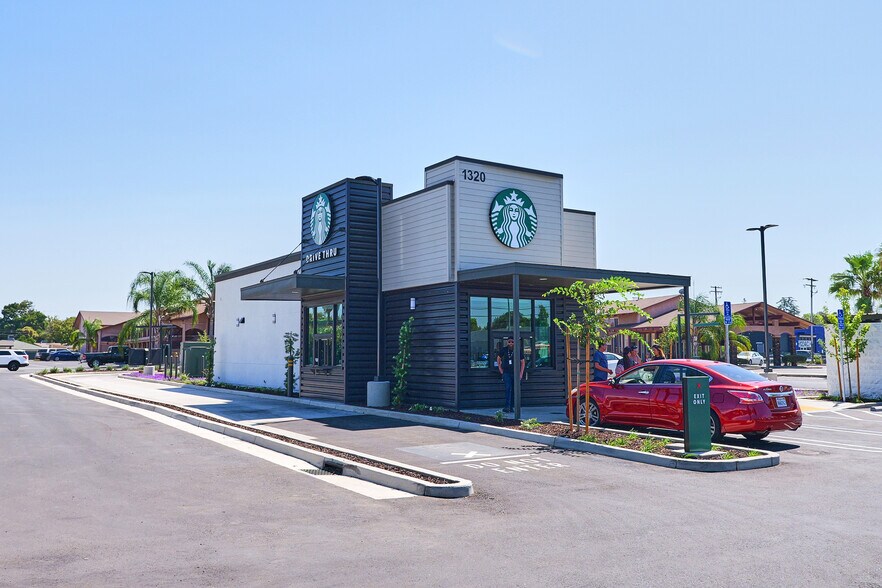 More Photos Of 1320 McHenry Ave, Modesto Fast Food For Sale