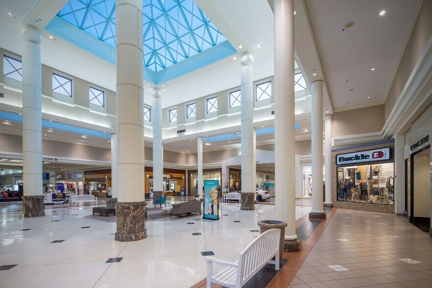 More Photos Of 3131 Manchester Expy, Columbus Unknown For Lease