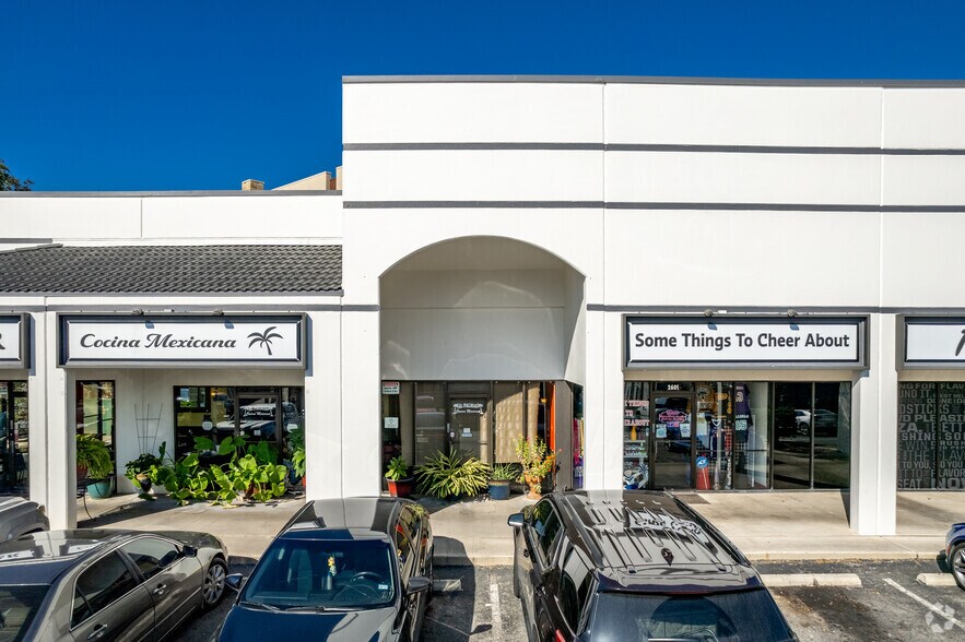 More Photos Of 2525-2607 Jackson-keller Rd, San Antonio Unknown For Lease