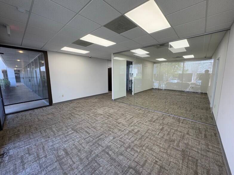 More Photos Of 3880 Holcomb Bridge Road, Norcross Office For Sale