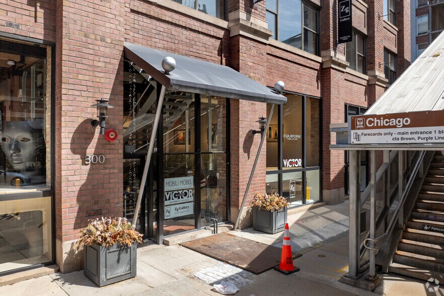 More Photos Of 730 N Franklin St, Chicago Loft Creative Space For Lease