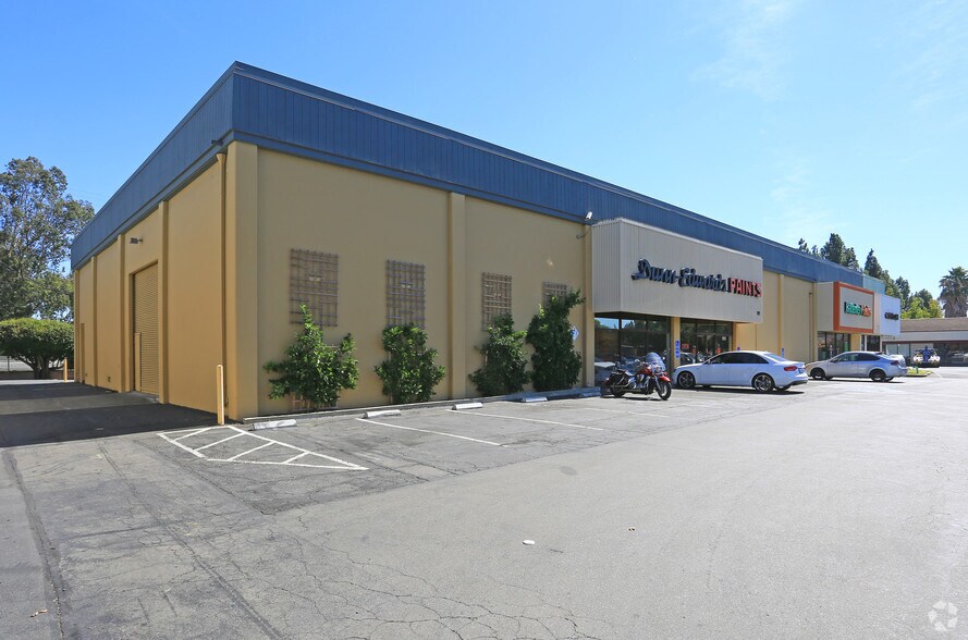 More Photos Of 555-559 Contra Costa Blvd, Pleasant Hill Freestanding For Lease
