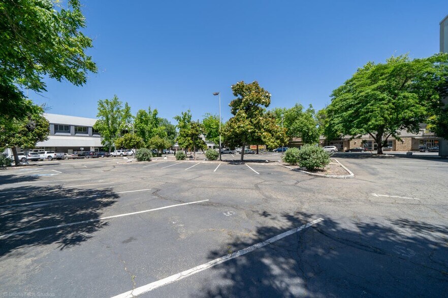 More Photos Of 1335 Yuba St, Redding Land For Sale