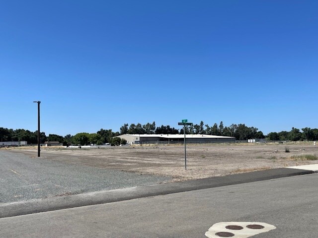 More Photos Of Independence Pl @ West Liberty Road, Gridley Land For Sale