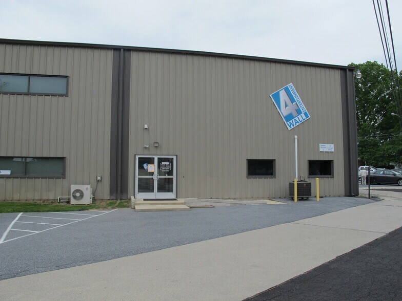 Primary Photo Of 425 E Front St, Lititz Warehouse For Lease