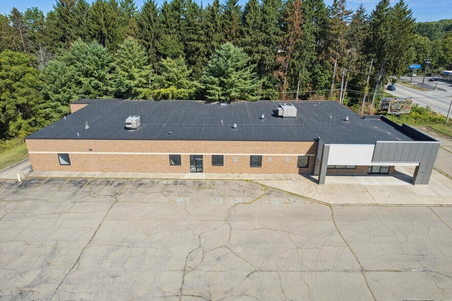 More Photos Of 2715 Wilmington Rd, New Castle Storefront For Sale