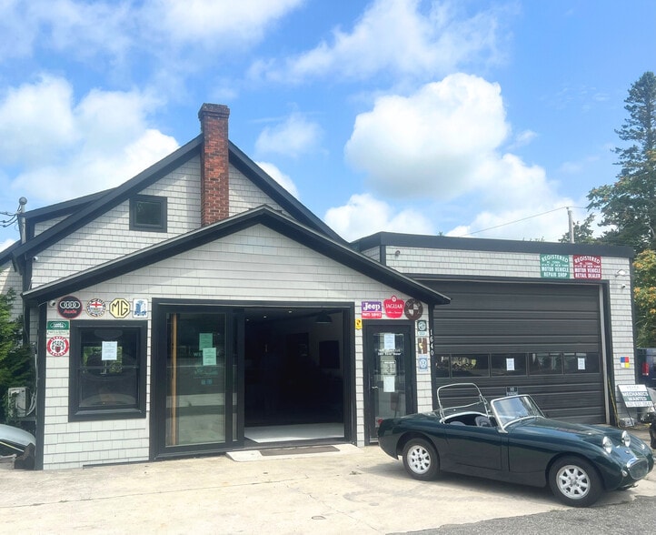 More Photos Of 1640 Montauk Hwy, Water Mill Auto Repair For Sale
