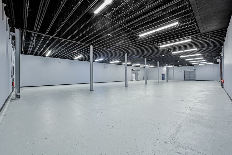 More Photos Of 102 S Shaver St, Pasadena Warehouse For Lease