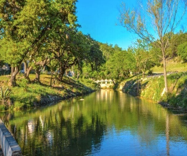More Photos Of 23670 State Highway 16, Medina Lodge Meeting Hall For Sale