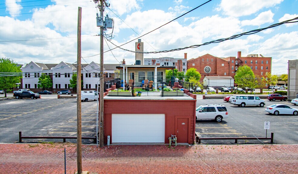 More Photos Of 322 N Main St, Wichita Office Residential For Lease