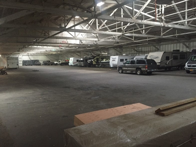 More Photos Of 1291 S A St, Springfield Manufacturing For Lease