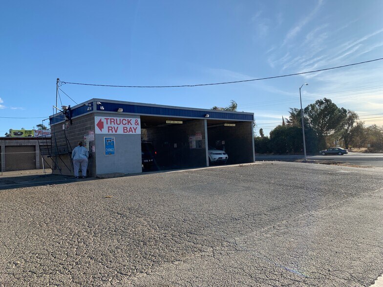 More Photos Of 2544 E State Hwy 20, Nice Self Storage For Sale