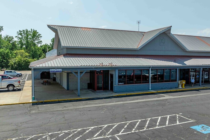 Primary Photo Of 205 SE Catawba Rd, Port Clinton Freestanding For Lease