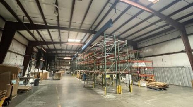 More Photos Of 17 Midland Dr, Norwich Industrial For Sale