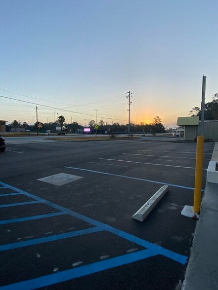 More Photos Of 319 W General Screven Way, Hinesville Unknown For Lease