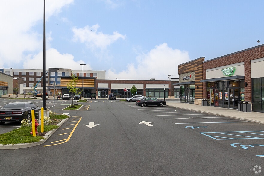 More Photos Of 1050 W Edgar Rd, Linden Unknown For Lease